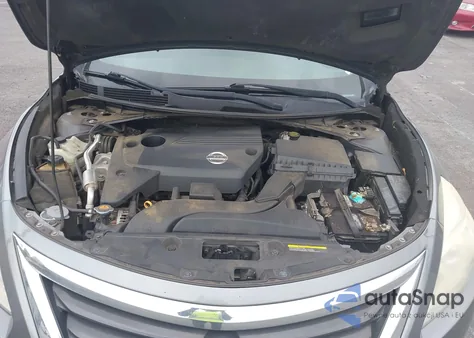 2015 Nissan Altima 2.5/2.5 S/2.5 Sl/2.5 Sv из США, поврежденный, VIN 1N4AL3AP4FC286389